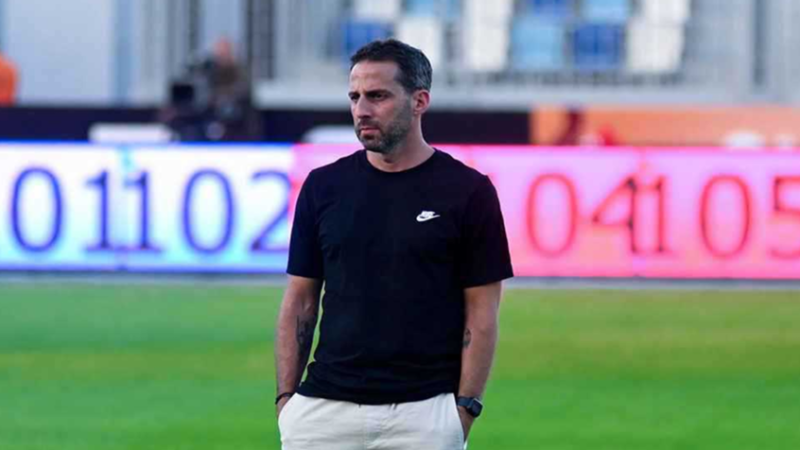 الزمالك يقيل مدربه يانيك فيريرا قبيل مشاركة الفريق في السوبر المصري