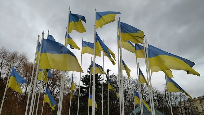 خبير إيطالي: اجتماع “تحالف الراغبين” السري لن ينقذ كييف من الانهيار