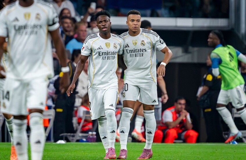 “لا يمكن توزيع ركلات الجزاء مثل الحلوى”.. ألونسو ومبابي يتعرضان لانتقادات واسعة بسبب فينيسيوس