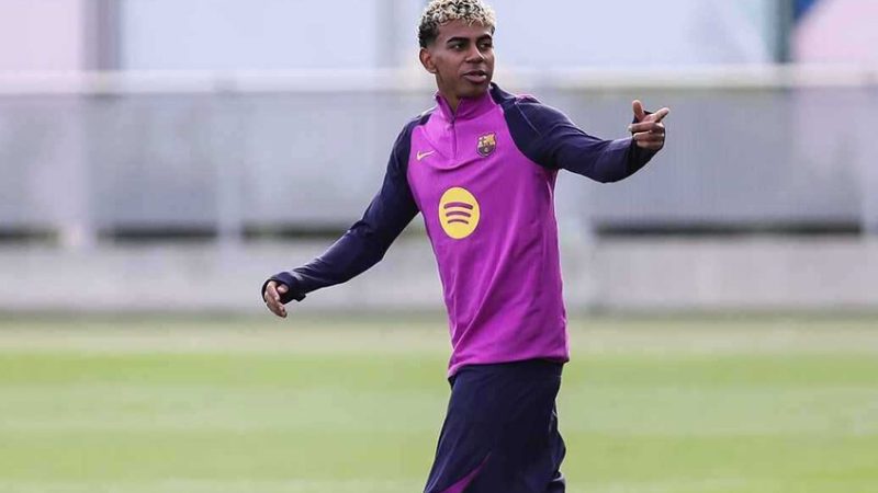 أول ظهور للامين جمال بعد أنباء انفصاله عن نيكي نيكول (صور)