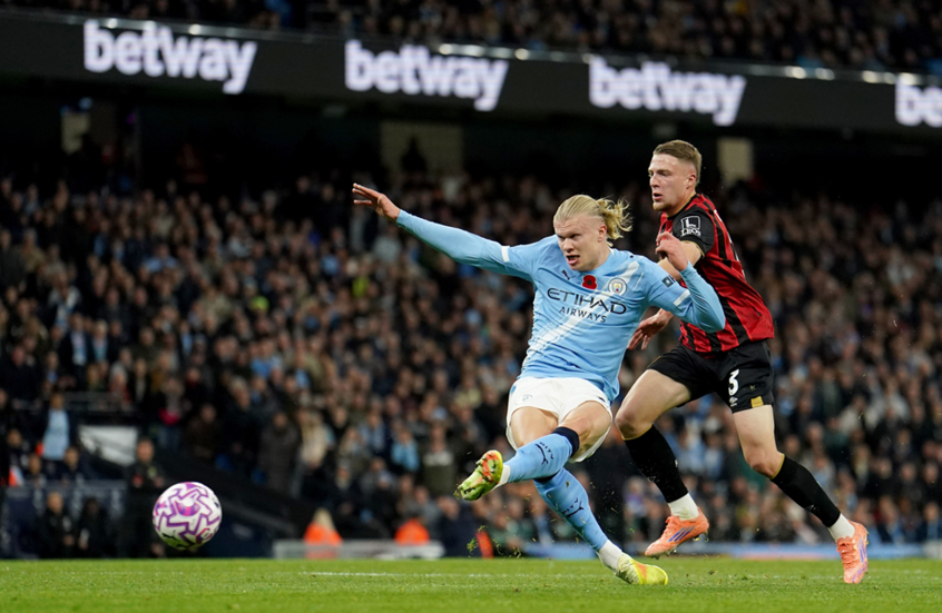 مانشستر سيتي يتخطى بورنموث ويصعد لوصافة الدوري الإنجليزي