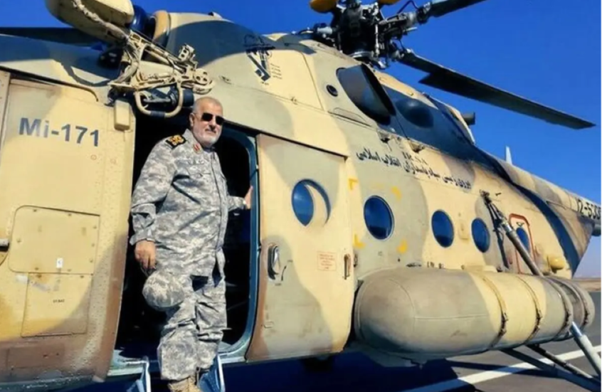 الحرس الثوري يجري مناورات للطائرات المسيرة شمال غرب إيران