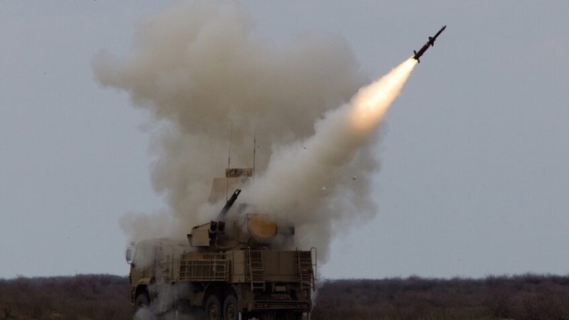 الدفاع الجوي الروسي يعترض ويدمر  26 مسيرة جوية معادية خلال 3 ساعات فوق أراضي البلاد