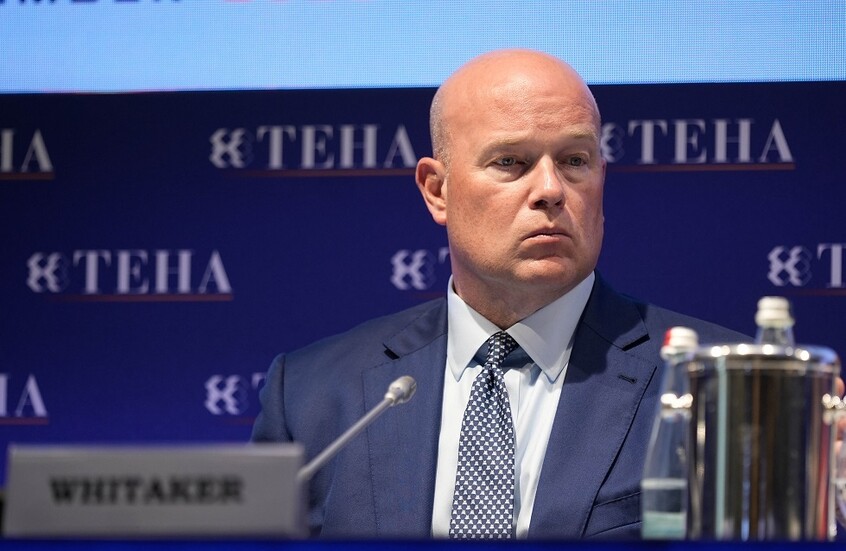 ممثل واشنطن لدى “الناتو” يؤكد لزيلينسكي ضرورة إنهاء النزاع في أوكرانيا