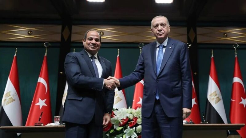 مصر وتركيا ترفعان حجم التبادل التجاري بينهما إلى 15 مليار دولار
