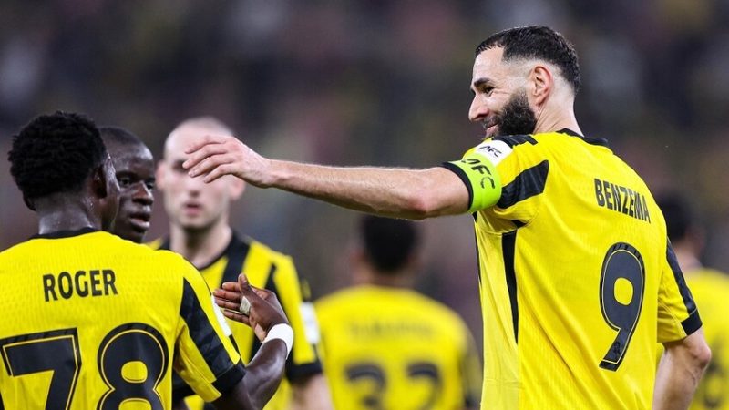 الاتحاد السعودي يهزم الشارقة الإماراتي (فيديو)