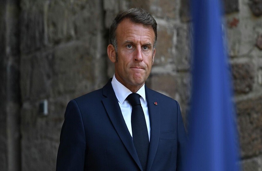 سيناتور روسي: ماكرون يدفن فرنسا والشعب يرفض الديكتاتورية الرقمية