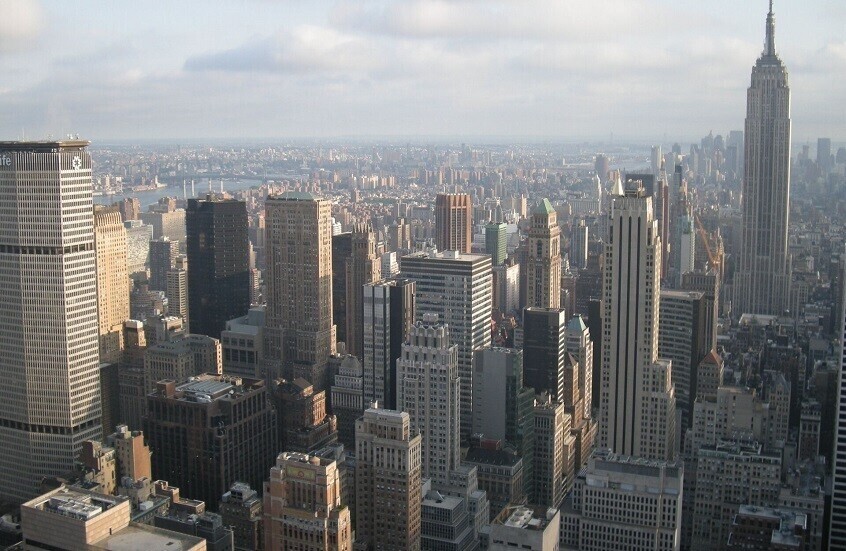 “بلومبرغ” تكشف تفاصيل استقالة أول شخصية أمريكية بعد فوز ممداني في نيويورك.. ما علاقة إسرائيل؟