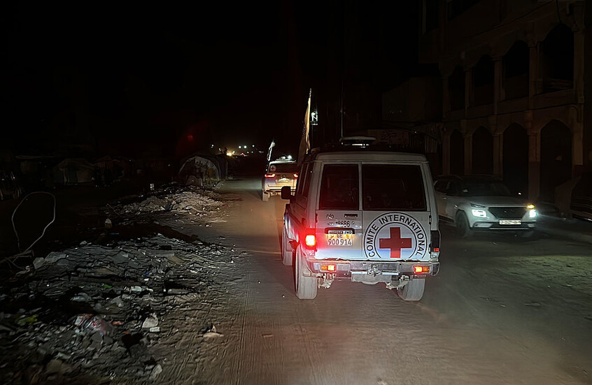 وسائل إعلام إسرائيلية.. الجثة التي سلّمت لإسرائيل يوم أمس تعود لعامل أجنبي