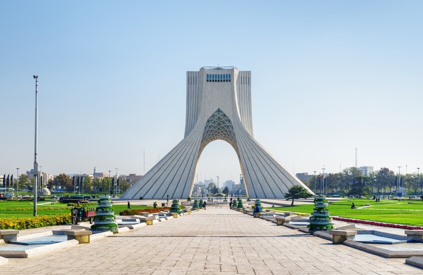 كارثة مائية تهدد طهران.. والسلطات تستنفر!