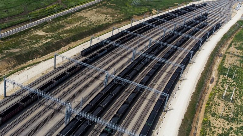 بعد توقف 30 عاما.. وصول أول قطار روسي إلى أرمينيا محملا بالقمح