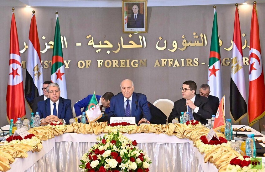 الجزائر ومصر وتونس تؤكد أولوية أن تكون العملية السياسية في ليبيا بقيادة ليبية (صور)