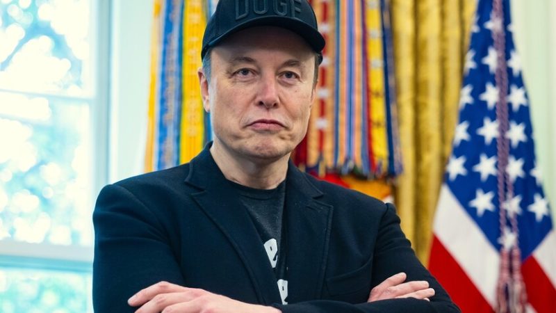 أول تريليونير في التاريخ.. ماسك سيحصل على 275 مليون دولار يوميا إذا أُقرت خطته الجديدة في تسلا