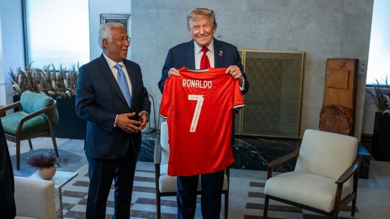 رونالدو: أنا الأشهر في العالم.. وسأخبركم بسر بعد لقاء ترامب وجها لوجه  