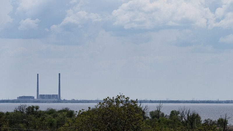 غروسي يكشف تفاصيل الوضع الأمني في محطة زابوروجيه للطاقة النووية