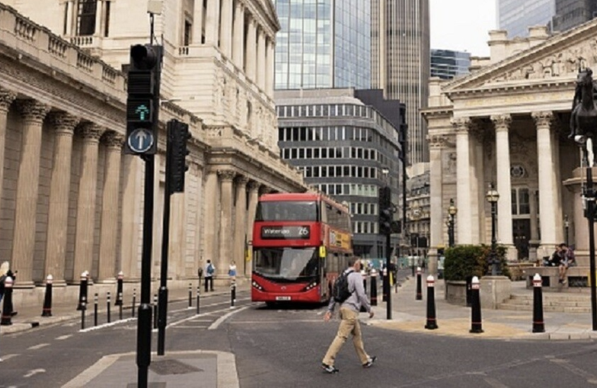 صحيفة “ذا تايمز”: لم تنضم أي دولة إلى التحالف العالمي للطاقة النظيفة الذي أطلقته بريطانيا