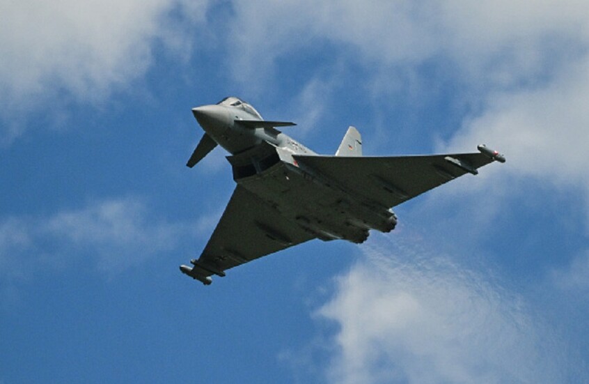 الكويت تتسلم الدفعة السابعة مقاتلات “يوروفايتر – تايفون”