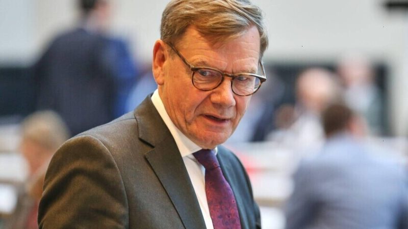 عطل في الطائرة يجبر وزير خارجية ألمانيا على تعديل زيارته إلى كولومبيا