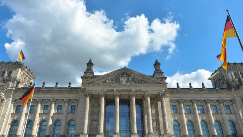 ربع القاصرين في ألمانيا يعتمدون على المساعدات الاجتماعية