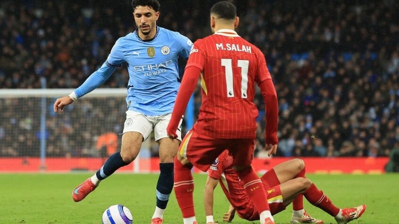 “مواجهة مصرية”.. عمر مرموش يعلق على المواجهة المرتقبة ضد صلاح