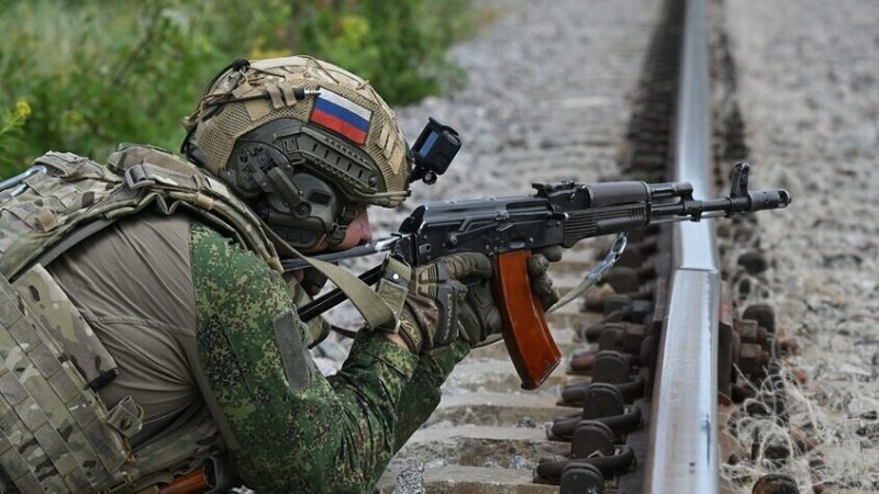 ماروتشكو: الجيش الروسي يتعامل مع ألغام وعبوات متفجرة زرعتها قوات كييف في كراسنوأرميسك