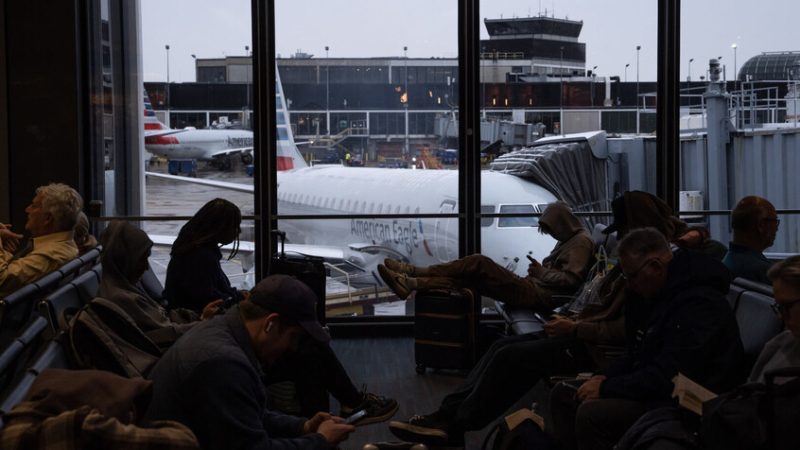 الولايات المتحدة.. إلغاء أكثر من 2000 رحلة جوية وتأجيل 7000 أخرى بسبب إغلاق الحكومة