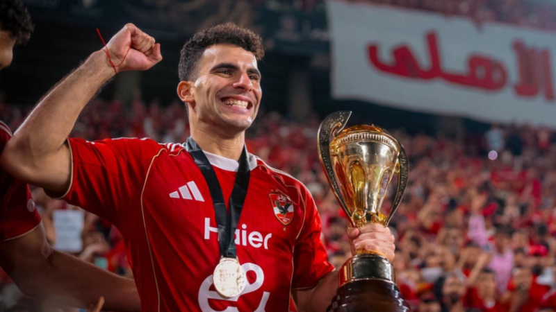 زيزو يفاجئ لاعبي الزمالك بعد الخسارة أمام الأهلي (فيديو)