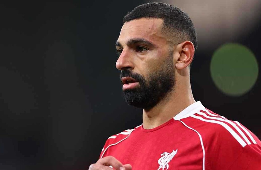 “مشكلة ليفربول”.. إعلامي إنجليزي يحرض سلوت على اتخاذ قرار جريء ضد محمد صلاح