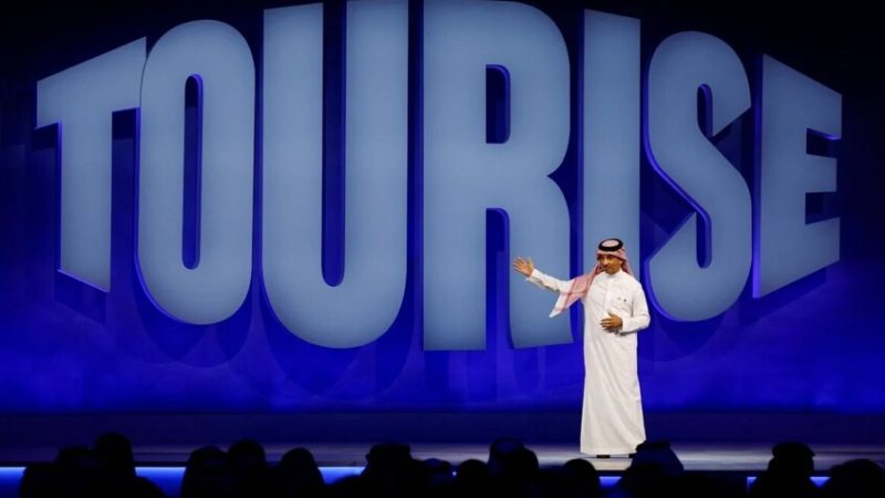 السعودية.. منتدى “تورايز” يعلن عن استثمارات بـ113 مليار دولار لتعزيز قطاع السياحة العالمي