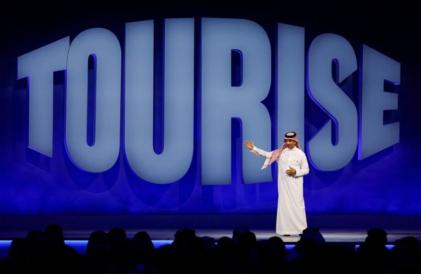 السعودية.. منتدى “تورايز” يعلن عن استثمارات بـ113 مليار دولار لتعزيز قطاع السياحة العالمي