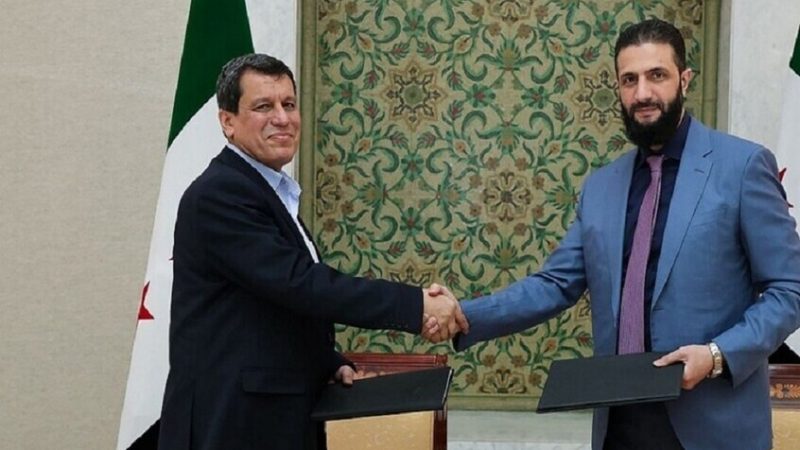 الشرع يدعو إلى إشراف القوات الأمريكية على دمج “قسد” في الجيش السوري