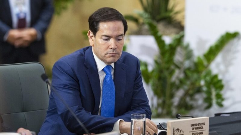 روبيو يعترف بنفاد العقوبات الممكن فرضها على روسيا