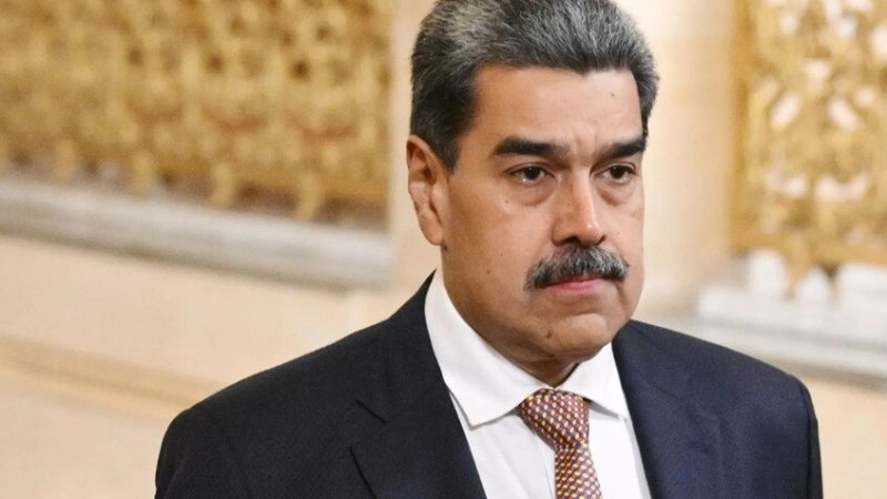 مادورو: الإمبريالية تختلق روايات زائفة بعد فشل تهم “الشيوعية” و”الإرهاب”