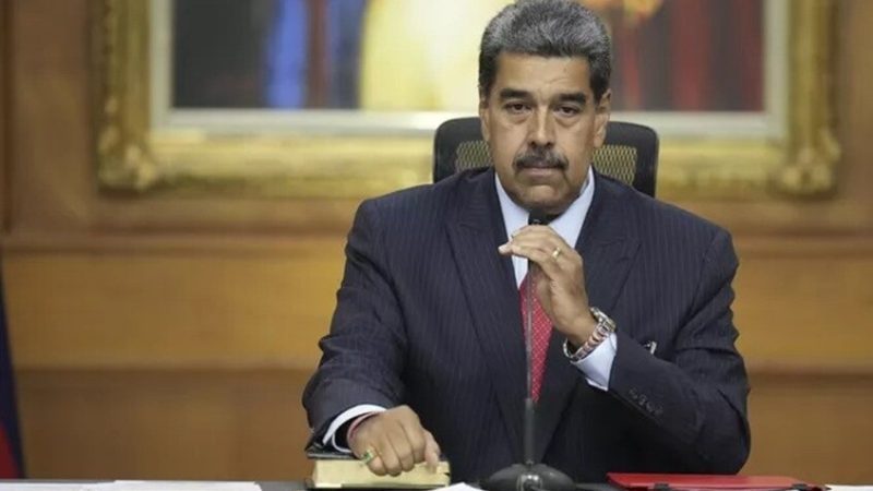 مادورو يوجه نداء عاجلا للشعب الأمريكي وسط تصعيد عسكري غير مسبوق