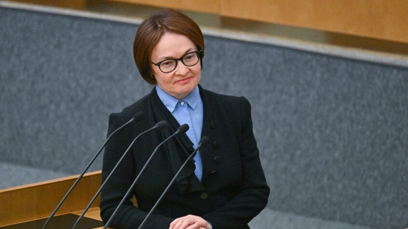 بين “سيلا وخاريبدس”.. رئيسة البنك المركزي الروسي تحدد التحدي الرئيسي