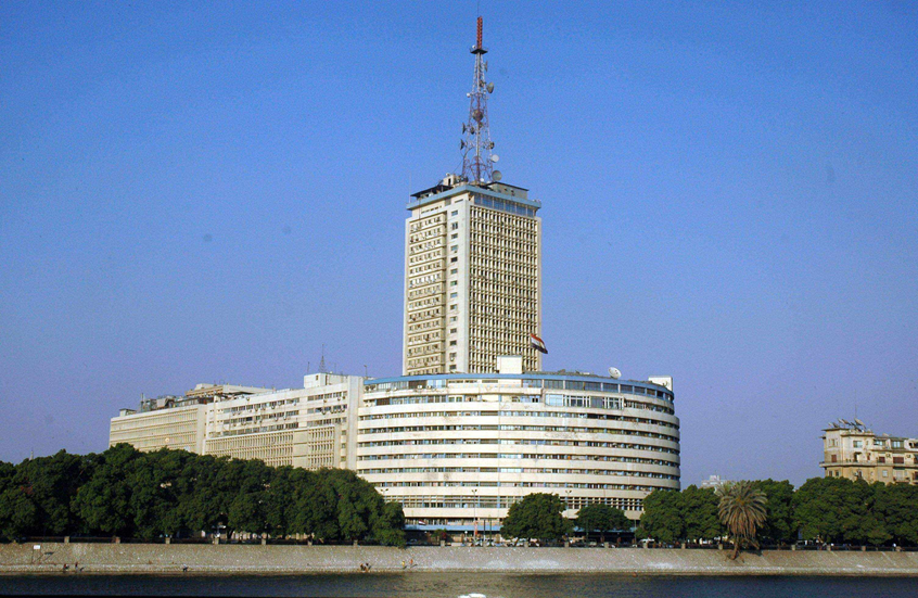 مصر.. تراجع عن قرار حوّل التلفزيون الرسمي إلى قناة إثيوبية