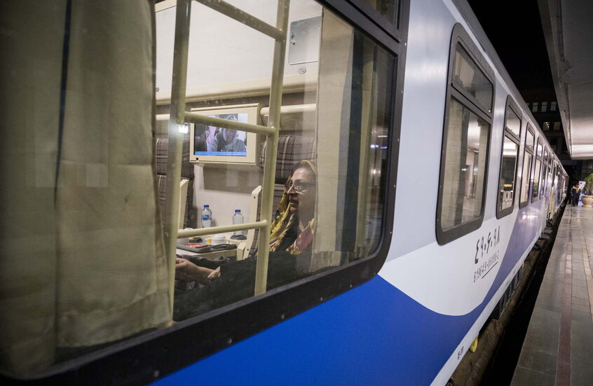 وزير إيراني: كسبنا ثقة الروس ونستعد لتوقيع عقد سكة حديد رشت–آستارا خلال أسبوعين