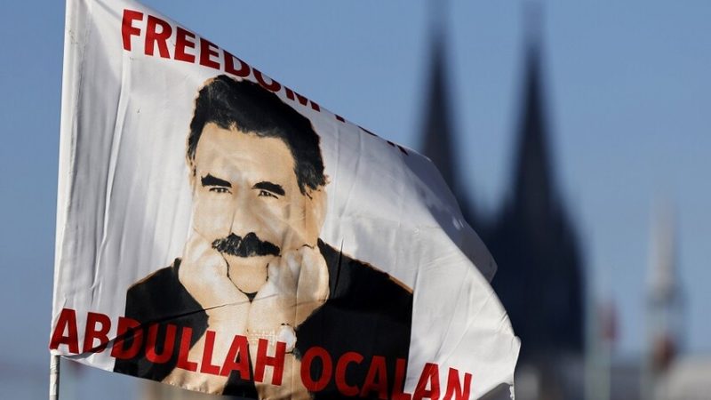 صحفي تركي: أردوغان يعطي لجنة برلمانية الضوء الأخضر لزيارة أوجلان