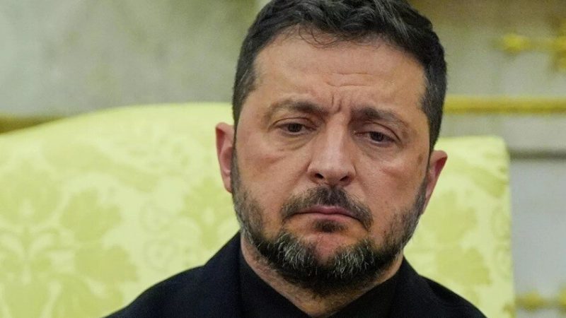 “مرحاض ذهبي وأكياس من المال”.. فضيحة فساد كبرى تهز نظام كييف وتلقي بظلالها على زيلينسكي