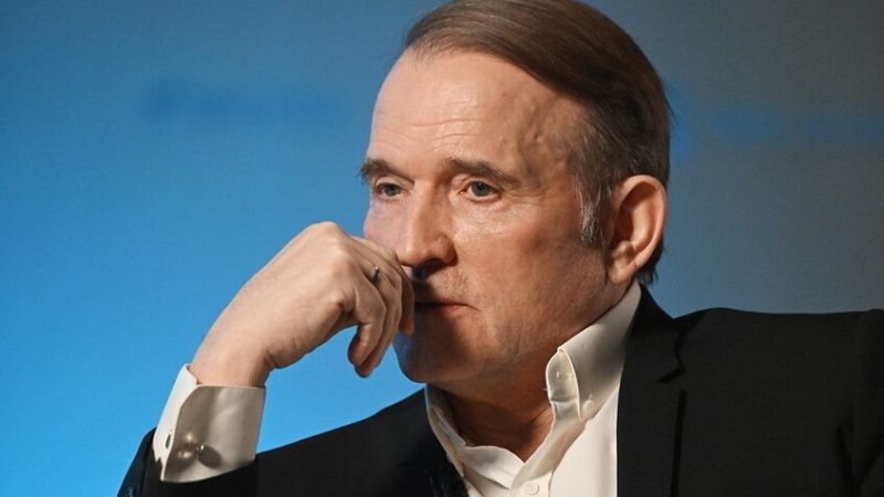 مدفيدتشوك يحذر من كارثة بعد استنفاد مصادر الطاقة في أوكرانيا