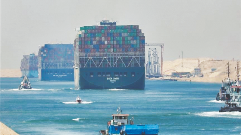 مصر.. قناة السويس تبدأ بجني ثمار اتفاق غزة