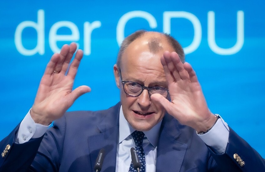 “بلومبرغ”: الحكومة الألمانية قد تنهار بسبب سياسات ميرتس