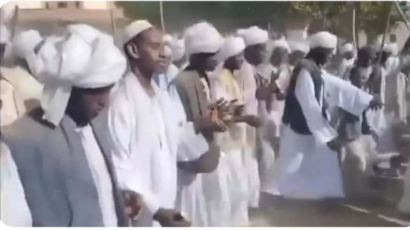 “المهدي المنتظر” في قبضة الشرطة السودانية بعد مطاردة أمنية مثيرة (صورة)