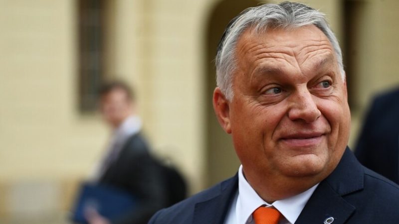 أوربان يستذكر صعوبة العمل مع ميركل: كانت ترفع صوتها عليّ أكثر من زوجتي