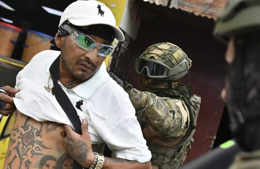 الإكوادور تعلن القبض على أحد أخطر تجار المخدرات في إسبانيا بعد تزوير وفاته