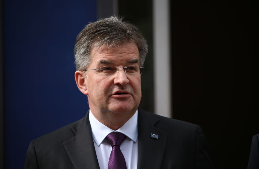 الدارج “ميرو”.. الكشف عن صلات بين المجرم الجنسي إبستين ووزير خارجية أوروبي