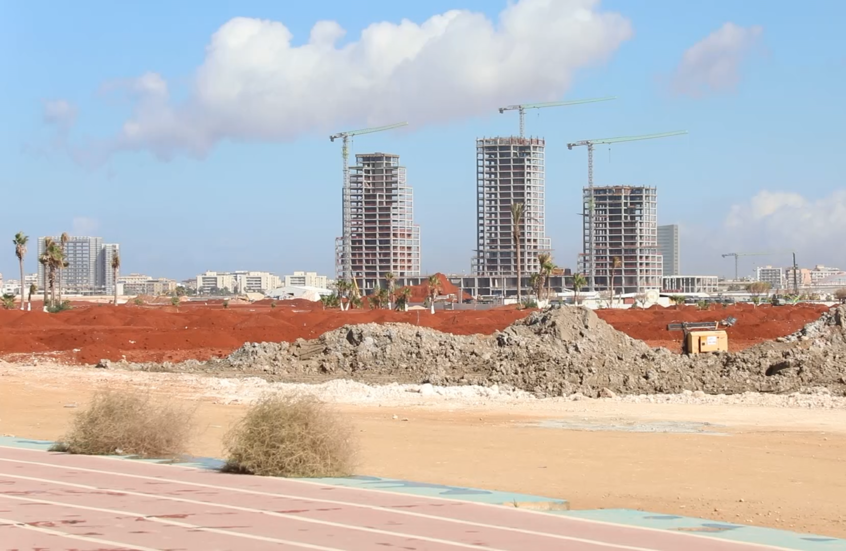 فريق RT يرصد تقدم مشاريع الإعمار في بنغازي.. وزيارة ميدانية لموقع مشروع جليانة