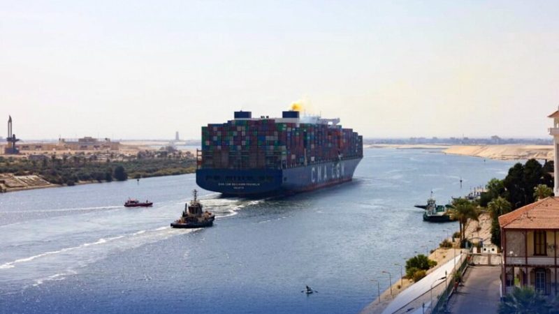 وزير النقل والصناعة المصري: لن نبيع موانئنا و”قناة السويس” ستظل شريان التجارة العالمي (فيديو)