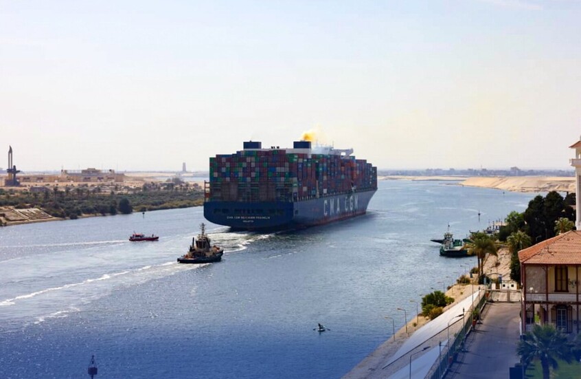 وزير النقل والصناعة المصري: لن نبيع موانئنا و”قناة السويس” ستظل شريان التجارة العالمي (فيديو)