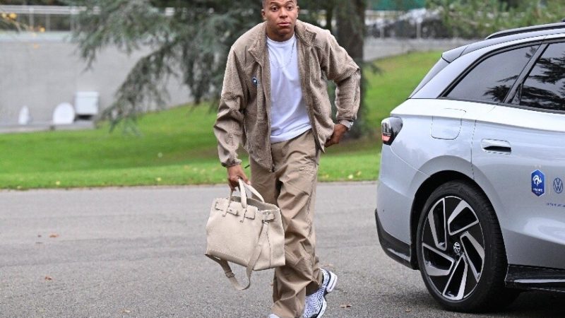 باريس سان جيرمان يقلب الطاولة على مبابي.. 55 مليون يورو تتحول إلى معركة قضائية بالمليارات!